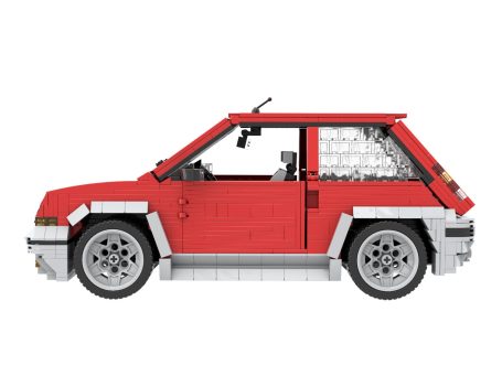 Coche Renault 5 GT Turbo MOC Lego - Vista lateral Coche compacto de juguete en color rojo, construido con bloques de Lego.