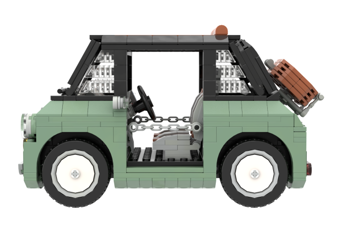 Coche de juguete tipo LEGO, color verde con detalles negros y ruedas blancas.