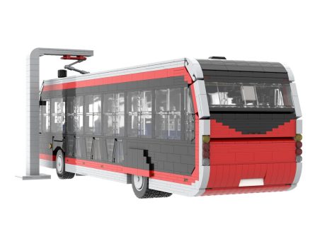 Autobús Irizar ie Tram 12 MOC Lego - Parte trasera Autobús moderno en estilo lego, con diseño rojo y gris y cargador en la parte superior.